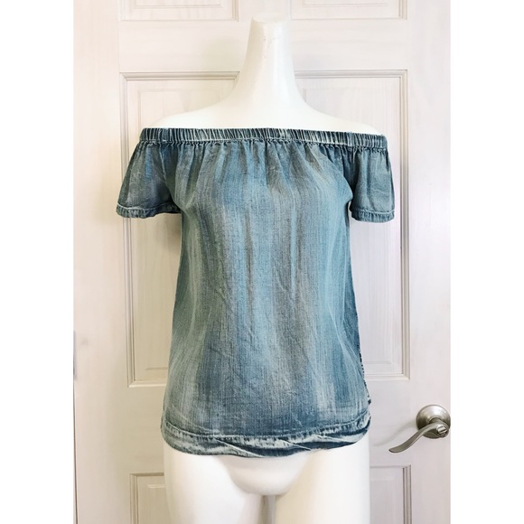 Like New | Velvet Heart ❤️ from Nordstrom | Small | Chambray Off Shoulder Sleeve - Picture 3 of 8